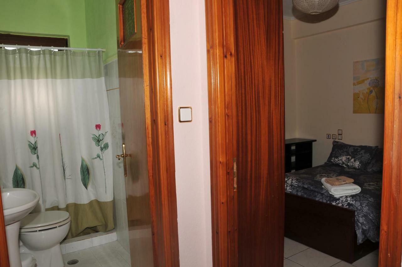 Eagle'S Family Apartment Kalampaka Ngoại thất bức ảnh