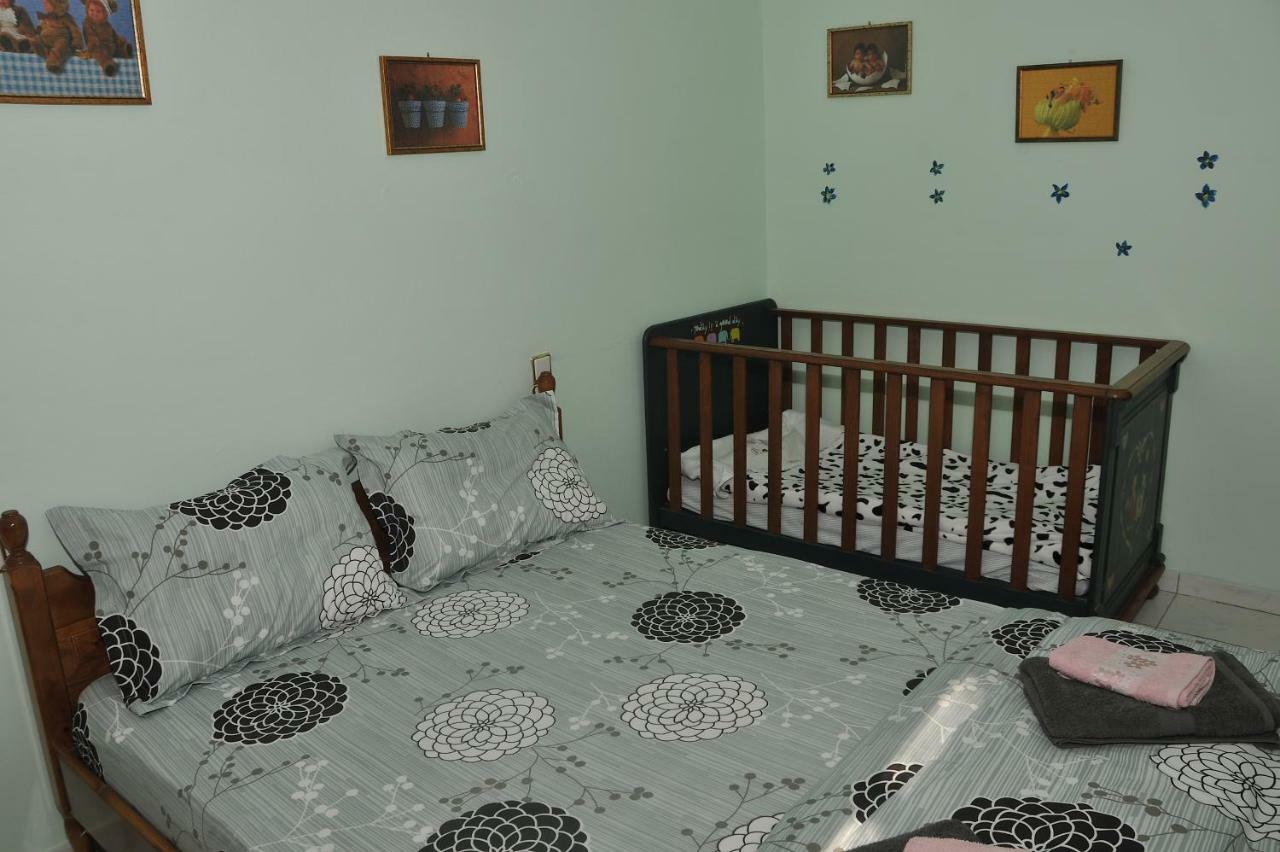 Eagle'S Family Apartment Kalampaka Ngoại thất bức ảnh